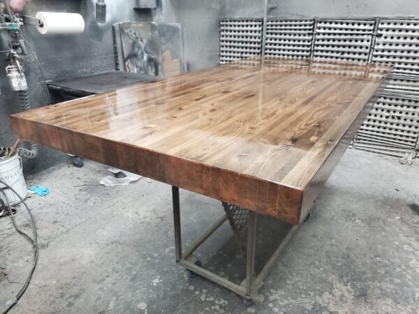 Table top La Coureuse des Bois
