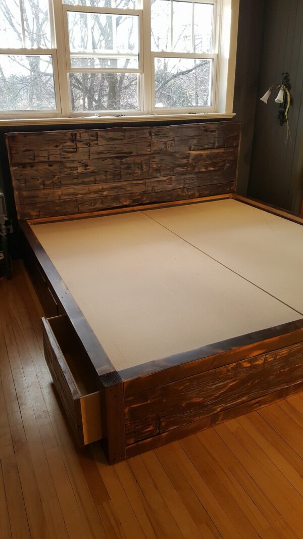 100% wood queen bed - Image 9