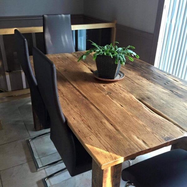 Table La moisson 4 legs in wood
